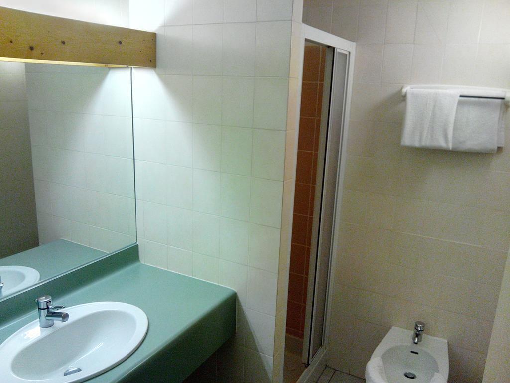 N'Atura Hotel Aire-sur-l'Adour Room photo