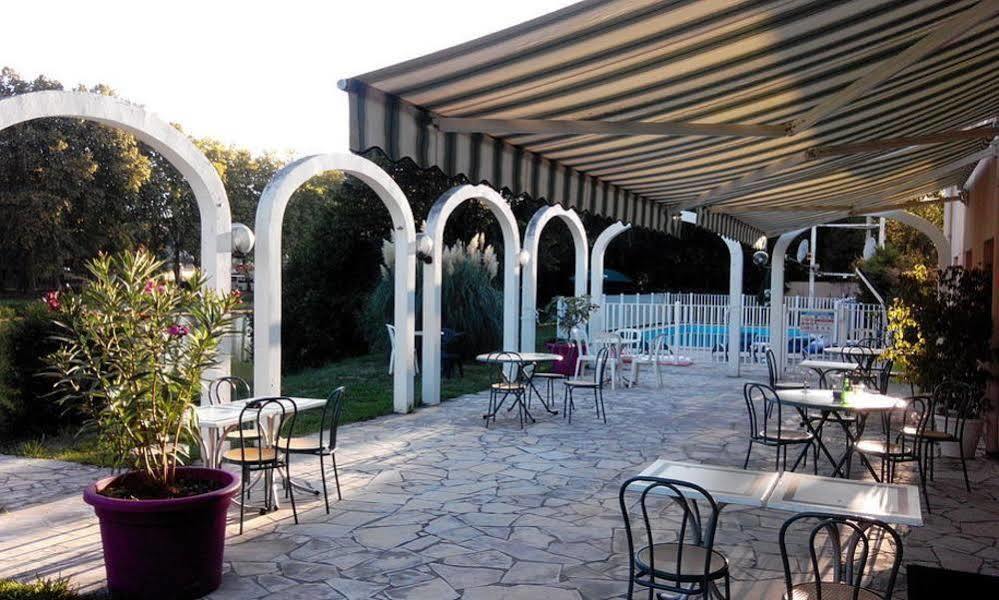 N'Atura Hotel Aire-sur-l'Adour Exterior photo